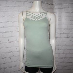 💚✨ Yelete · Green Cross-Front Tank · One Size (S/M)